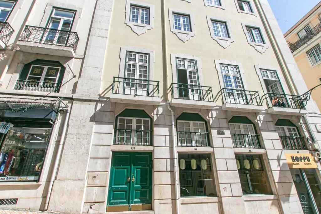 Made For The City Lovers- Urban Charm In Chiado Lissabon Buitenkant foto
