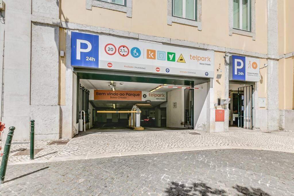 Made For The City Lovers- Urban Charm In Chiado Lissabon Buitenkant foto