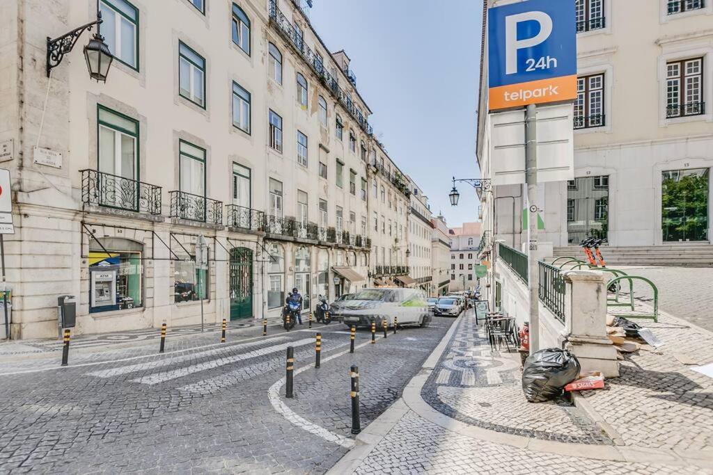 Made For The City Lovers- Urban Charm In Chiado Lissabon Buitenkant foto