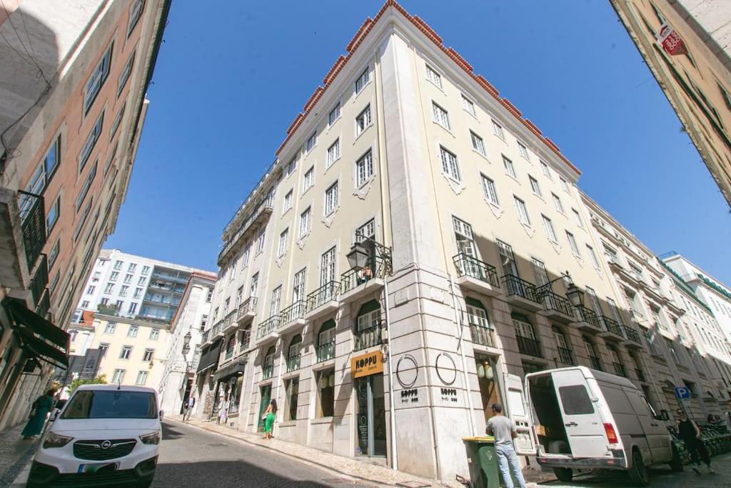 Made For The City Lovers- Urban Charm In Chiado Lissabon Buitenkant foto